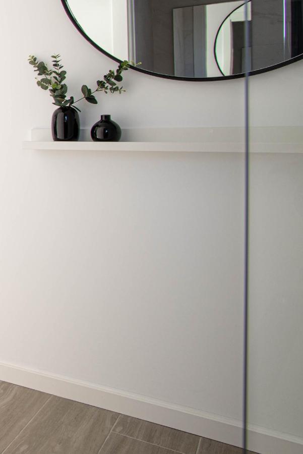 Apartament Modern Sea Front East Wind